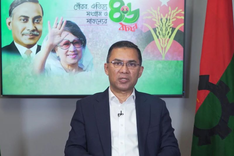 একটি দল বেহেশতের টিকিট বিক্রি করছে, সতর্ক থাকতে হবে: তারেক রহমান